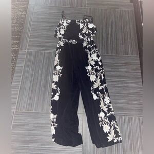 Jumpsuit INC International Concepts floral black cream size medium wide leg